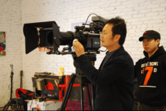 仅正在国表里斩获多项项取殊荣